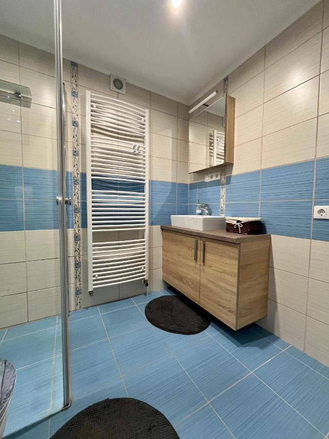 Rabbit Apartman Mosonmagyaróvár Exterior foto